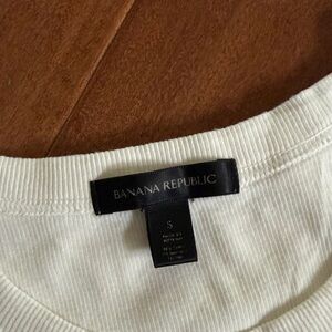 Banana Republic Cream Ribbed Knit Tank Top